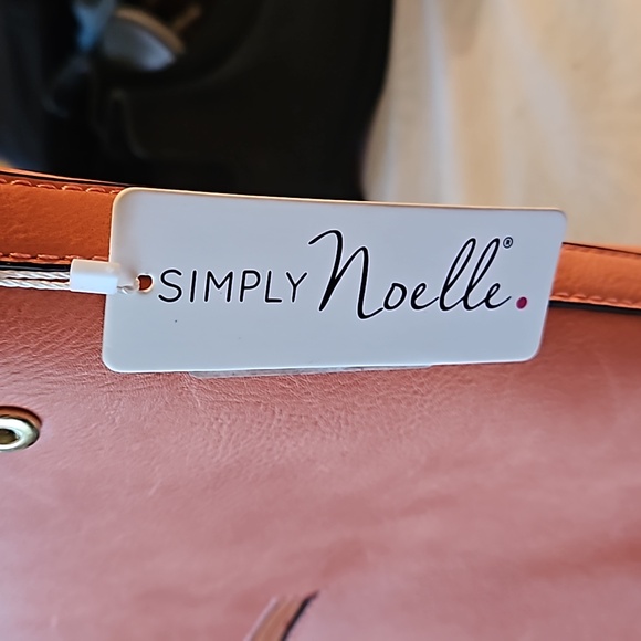 NWT Coral Simply Noelle bag - Picture 6 of 7